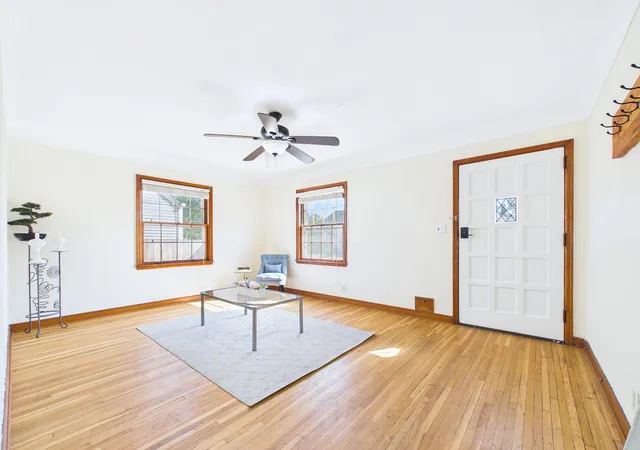 Photo 2 of Single family home for sale at 1451 Albemarle St, Saint Paul, MN 55117 | MLS# 7129618 | Listing updated on 2026-09-06