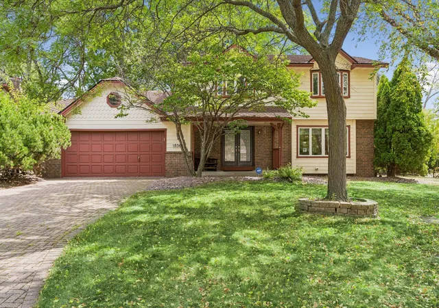 2nd image of 1836 Prior Ave N, Falcon Heights, MN 55113 | MLS# 7129636