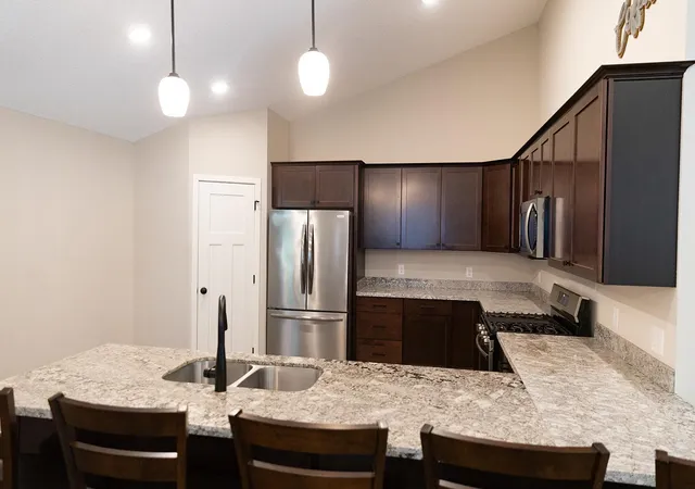 5th image of 39209 Grand Ave, North Branch, MN 55056 | MLS# 7129637