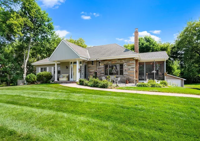 13th image of 5565 Howards Point Road, Excelsior, MN 55331 | MLS# 7129689