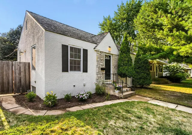 2nd image of 4144 Salem Ave S, Minneapolis, MN 55416 | MLS# 7129701