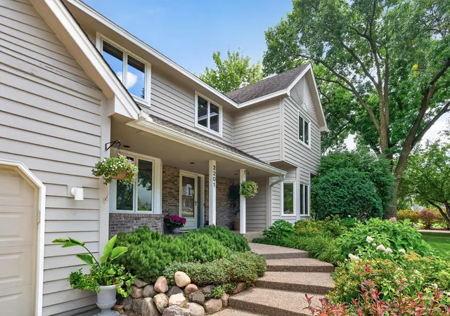 Photo 2 of Sale Pending at 2201 Pine Is Rd, Hopkins, MN 55305 | MLS# 7129705 | Listing updated on 2026-10-14