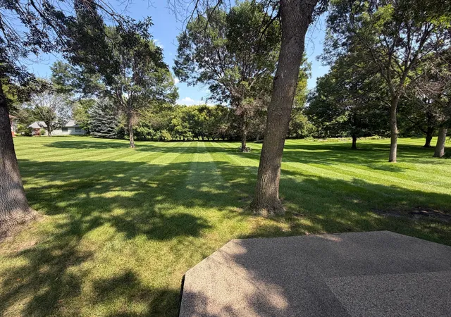 Listing Photo 4 - Condo for sale in building located at 705 24th St SE, Willmar, MN 56201