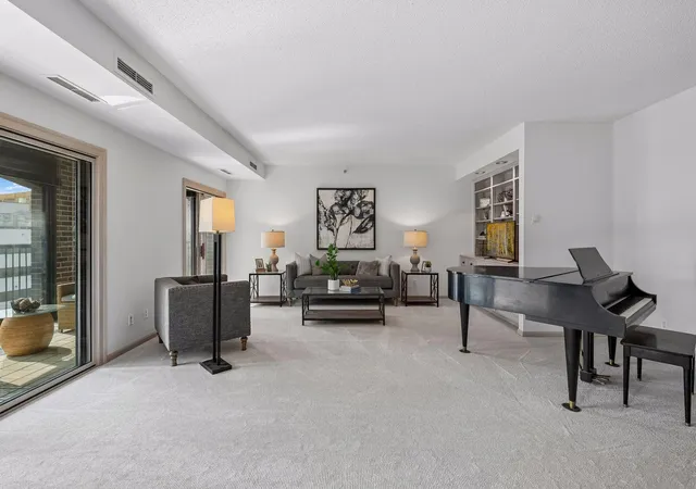 Photo 2 of Condo for sale at 1235 Yale Pl #709, Minneapolis, MN 55403 | MLS# 7129709 | Listing updated on 2026-08-25