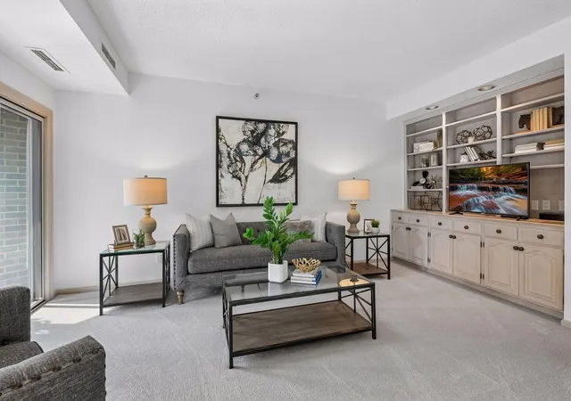 Photo 3 of Condo for sale at 1235 Yale Pl #709, Minneapolis, MN 55403 | MLS# 7129709 | Listing updated on 2026-08-25