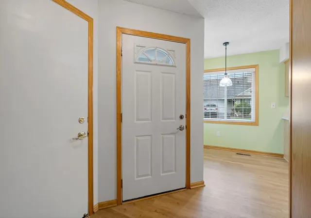 Photo 4 of Single family home for sale at 1866 N Ruby Ct, Saint Paul, MN 55122 | MLS# 7129713 | Listing updated on 2026-09-20