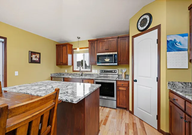Photo 3 of Single family home for sale at 11384 71st St Ne, Otsego, MN 55301 | MLS# 7129730 | Listing updated on 2026-08-26