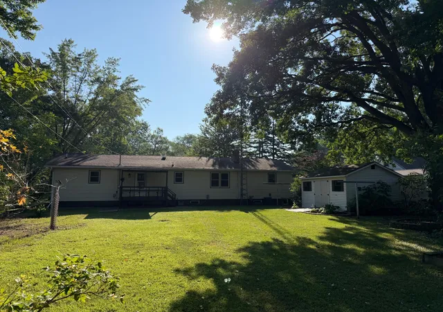 Photo 2 of Sale Pending at 604 3rd St Sw, Little Falls, MN 56345 | MLS# 7129740 | Listing updated on 2026-10-01
