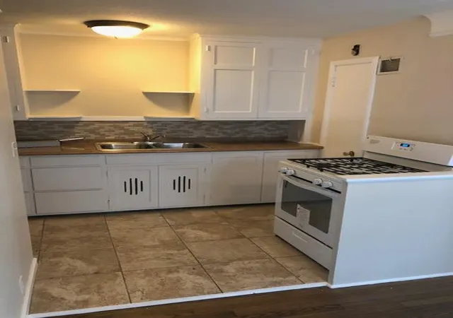 Photo 5 of House for sale at 4753 France Ave S, Minneapolis, MN 55410 | MLS# 7129746 | Listing updated on 2026-08-31