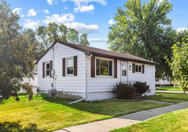 Photo 2 of Sale Pending at 319 1st Street, West Fargo, ND 58078 | MLS# 7129766 | Listing updated on 2026-08-27
