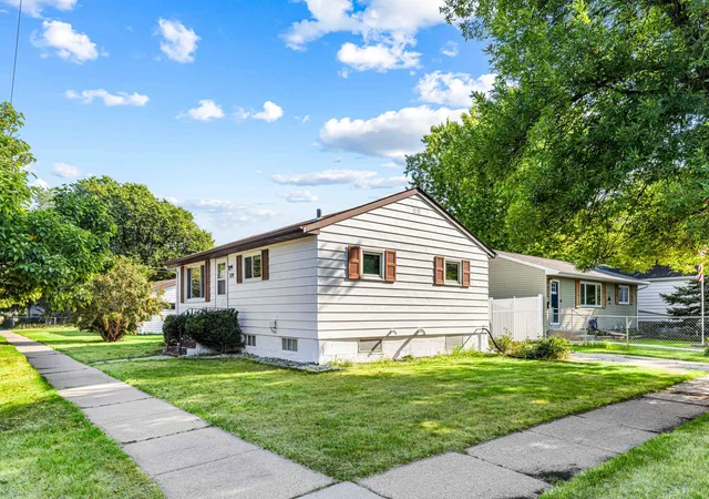 Photo 2 of Sale Pending at 319 1st Street, West Fargo, ND 58078 | MLS# 7129766 | Listing updated on 2026-08-27