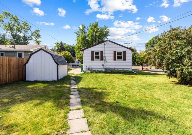 Photo 4 of Sale Pending at 319 1st Street, West Fargo, ND 58078 | MLS# 7129766 | Listing updated on 2026-08-27