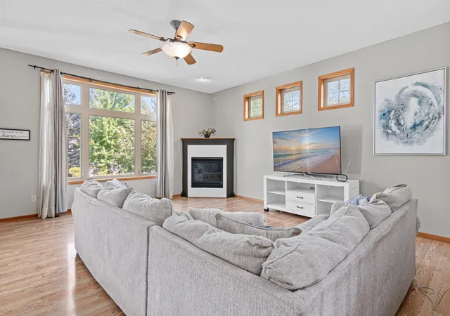 Photo 3 of Single family home for sale at 20710 Helena Ln, Lakeville, MN 55044 | MLS# 7129785 | Listing updated on 2026-10-07