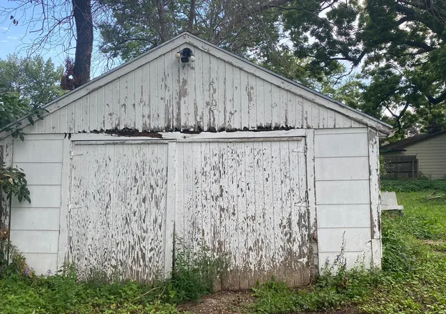 2nd image of 113 S 6th Ave, Albert Lea, MN 56007 | MLS# 7129817