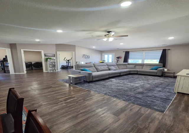 Photo 4 of Single family home for sale at 1943 Brownell St, Saint Charles, MN 55972 | MLS# 7129819 | Listing updated on 2026-09-19