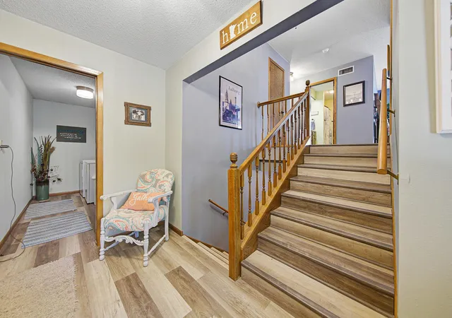 Photo 4 of Single family home for sale at 510 12th Street, Windom, MN 56101 | MLS# 7129826 | Listing updated on 2026-09-03