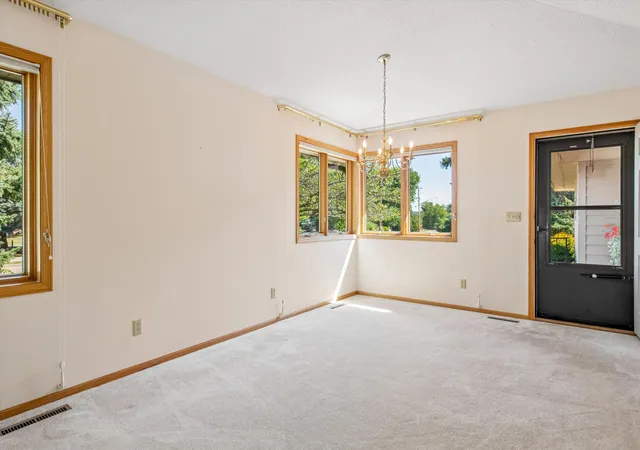 Photo 2 of Sale Pending at 1236 Woodley St E, Northfield, MN 55057 | MLS# 7129831 | Listing updated on 2026-09-21