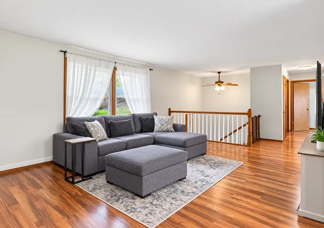 Photo 3 of Single family home for sale at 2952 Center Rd Sw, Prior Lake, MN 55372 | MLS# 7129832 | Listing updated on 2026-10-01