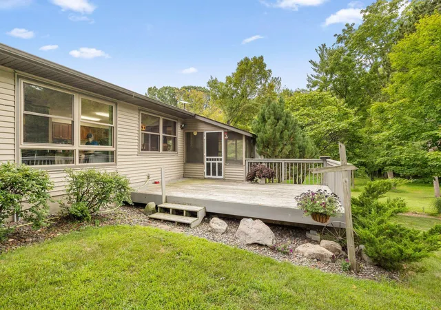 Photo 3 of Sale Pending at 32050 Park Trl, Center City, MN 55012 | MLS# 7129835 | Listing updated on 2026-09-28