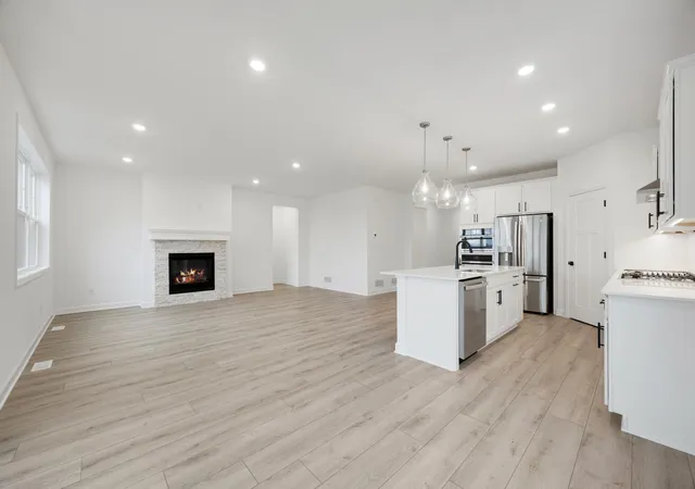 2nd image of 20137 Ginseng Wy, Lakeville, MN 55044 | MLS# 7129846