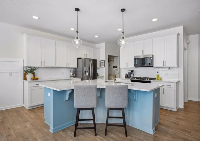 Photo 2 of Single family home for sale at 7152 Walnut Grv Ln N, Maple Grove, MN 55311 | MLS# 7129855 | Listing updated on 2026-09-10