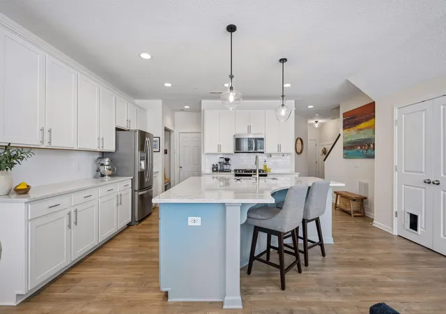Photo 3 of Single family home for sale at 7152 Walnut Grv Ln N, Maple Grove, MN 55311 | MLS# 7129855 | Listing updated on 2026-09-10