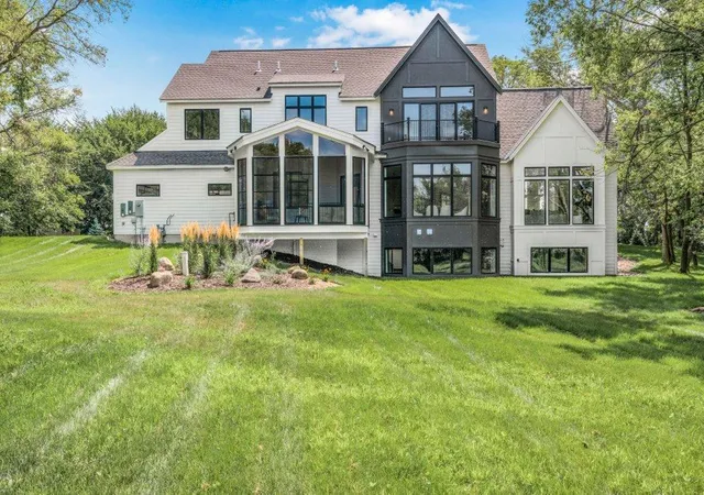 5th image of 9414 Us-12, Delano, MN 55328 | MLS# 7129866