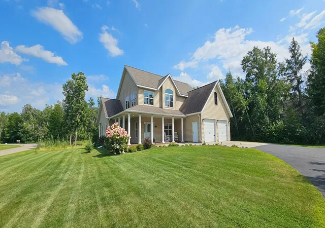1st image of 3318 Highland Dr Ne, Bemidji, MN 56601 | MLS# 7129868