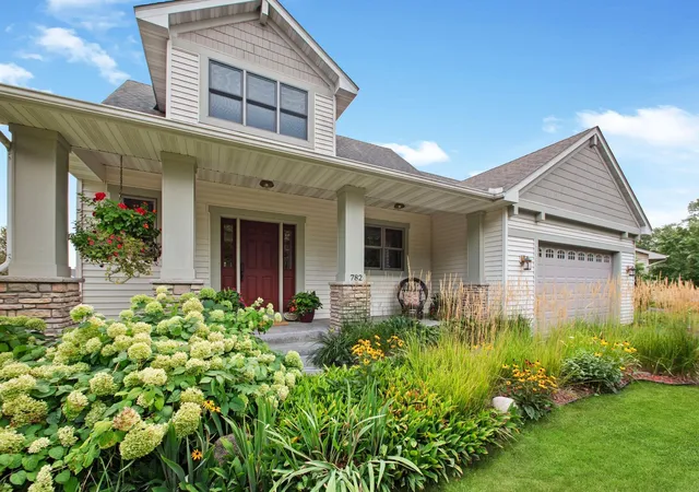 Photo 1 of Single family home for sale at 782 New Century Blvd S, Saint Paul, MN 55119 | MLS# 7129872 | Listing updated on 2026-08-29