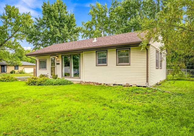 44th image of 8301 Elliot Ave S, Minneapolis, MN 55420 | MLS# 7129906