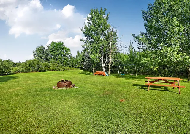 35th image of 17311 Hwy 23 Ne, Oak Park, MN 56357 | MLS# 7129910