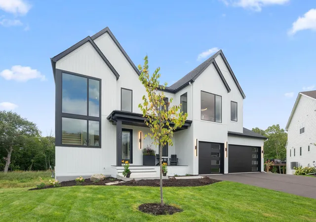 Photo 1 of Mansion for sale at 705 Ensconced Wy, Chaska, MN 55318 | MLS# 7129923 | Listing updated on 2026-09-12