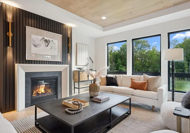 Photo 2 of Mansion for sale at 705 Ensconced Wy, Chaska, MN 55318 | MLS# 7129923 | Listing updated on 2026-09-12