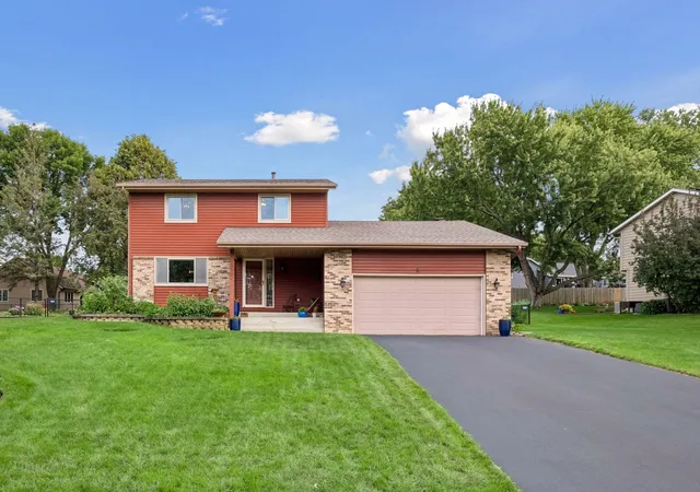 2nd image of 1667 Sherwood Wy, Eagan, MN 55122 | MLS# 7129928