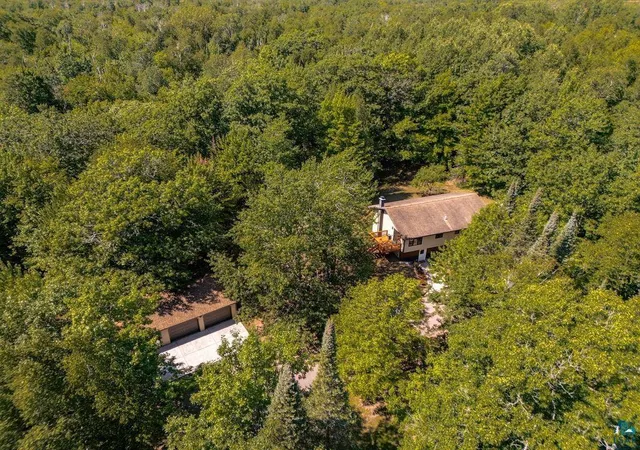 Photo 3 of Single family home for sale at 6899 S County Rd B, South Range, WI 54874 | MLS# 7129972 | Listing updated on 2026-08-20