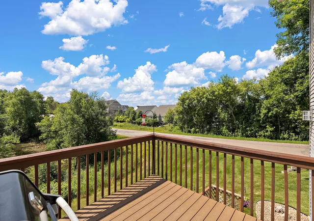Photo 3 of Single family home for sale at 497 Pleasant Ln, Chaska, MN 55318 | MLS# 7129992 | Listing updated on 2026-08-27