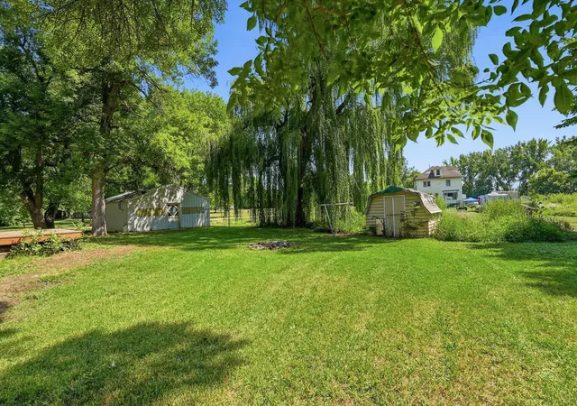 Photo 4 of Single family home for sale at 401 Dresden Ave S, Herman, MN 56248 | MLS# 7130014 | Listing updated on 2026-09-22