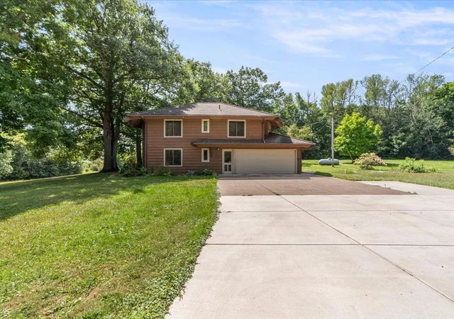 1st image of 22129 437th Ave, Aitkin, MN 56431 | MLS# 7130018