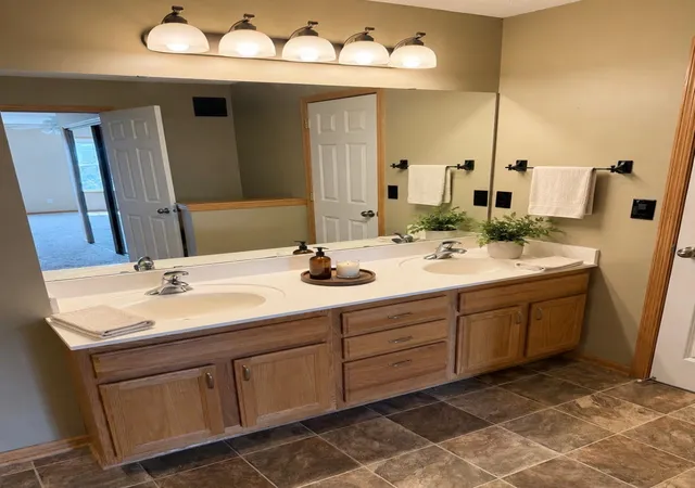 3rd image of 5205 Oriole Dr #43, Farmington, MN 55024 | MLS# 7130024