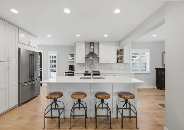 1st image of 6113 Beard Ave S, Edina, MN 55410 | MLS# 7130033