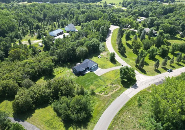2nd image of 14811 Ridge Dr, Detroit Lakes, MN 56501 | MLS# 7130048