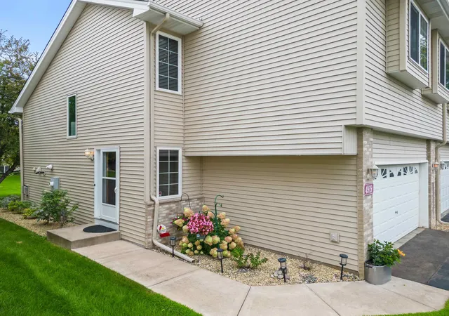 Photo 2 of Single family home for sale at 4919 132nd Way N, Hugo, MN 55038 | MLS# 7130073 | Listing updated on 2026-10-08