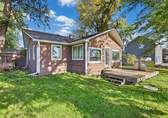 Photo 2 of Single family home for sale at 2088 Cameron Ave Se, Buffalo, MN 55313 | MLS# 7130074 | Listing updated on 2026-10-20