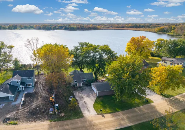 Photo 3 of Single family home for sale at 2088 Cameron Ave Se, Buffalo, MN 55313 | MLS# 7130074 | Listing updated on 2026-10-20