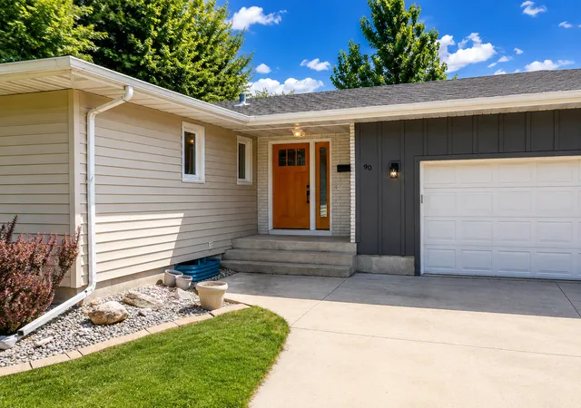 2nd image of 90 Forest Ave N, Fargo, ND 58102 | MLS# 7130084