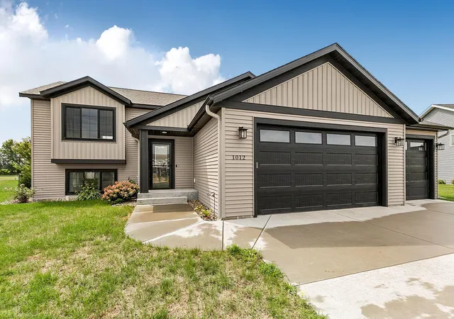 26th image of 1012 26th Street Loop, Sartell, MN 56377 | MLS# 7130096