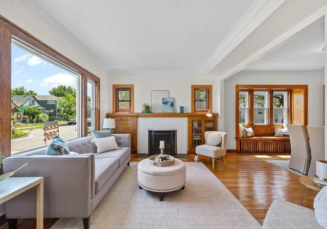 Photo 4 of Single family home for sale at 3601 Emerson Ave N, Minneapolis, MN 55412 | MLS# 7130101 | Listing updated on 2026-09-01