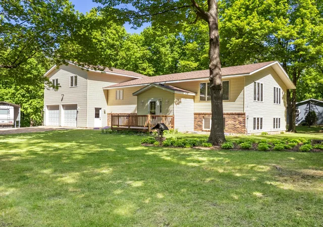 1st image of 13922 68th St Nw, Annandale, MN 55302 | MLS# 7130105