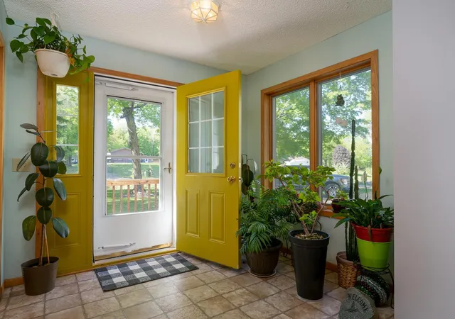 3rd image of 13922 68Th St Nw, Annandale, MN 55302 | MLS# 7130105