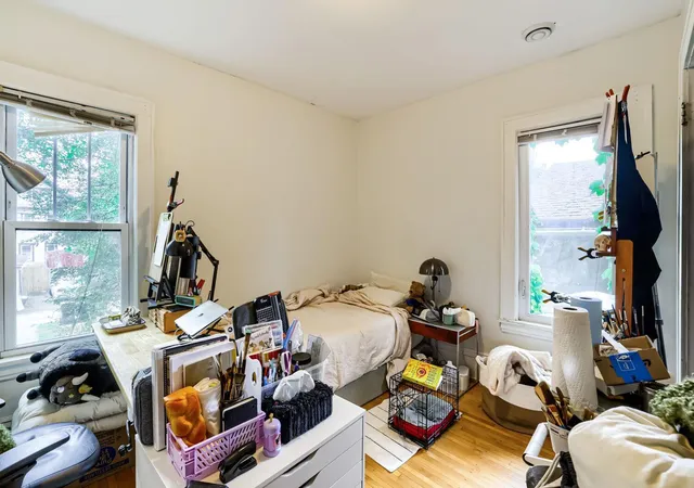 Listing Photo 2 - Condo for sale in building located at 3622 Longfellow Ave, Minneapolis, MN 55407 - Unit #